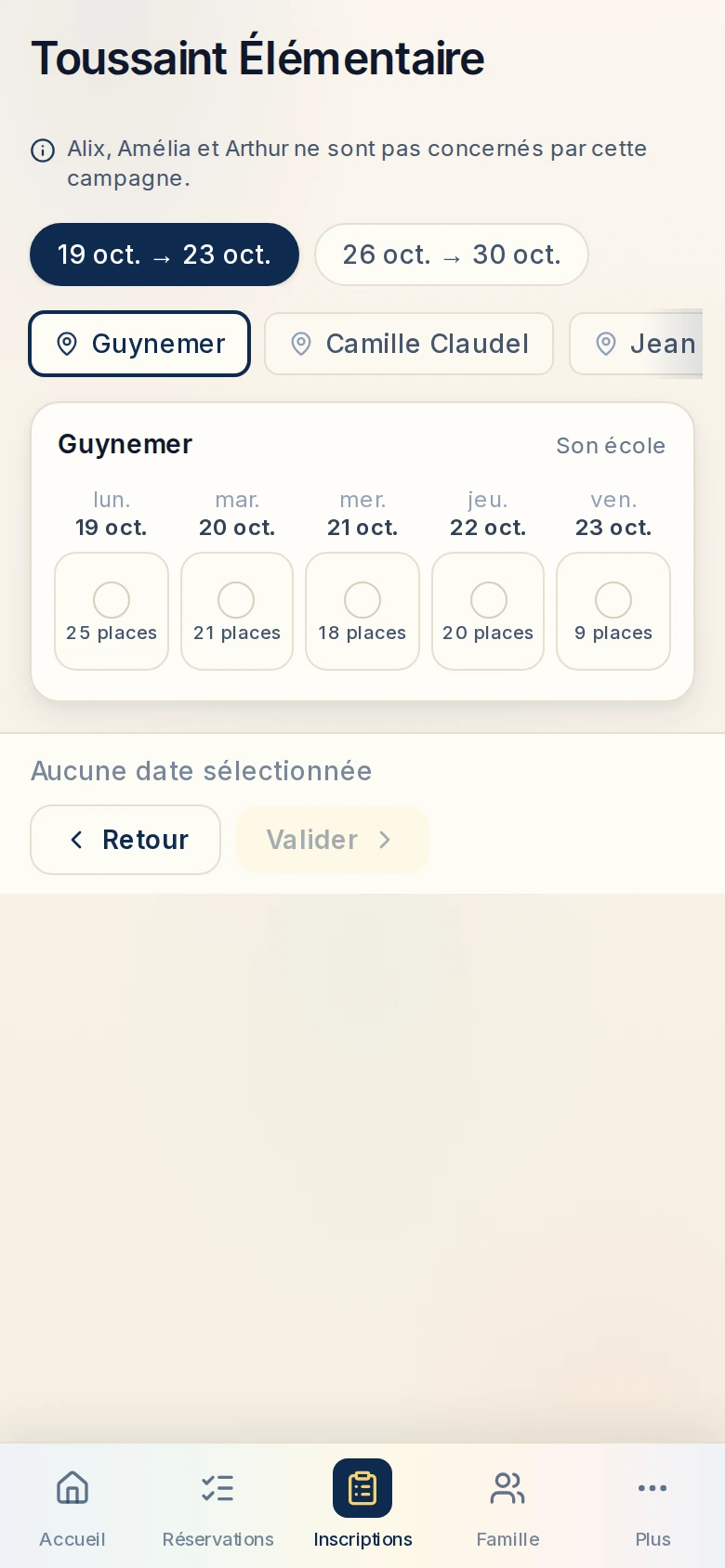 Campagne ponctuelle : matrice des sites par date, chaque case affichant les places restantes